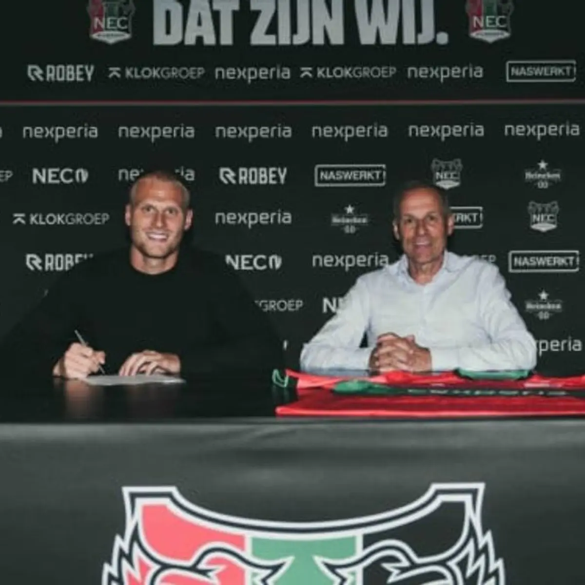 Photo: SuaraGarut.ID Mitchel Bakker signs contract with NEC Nijmegen until season end